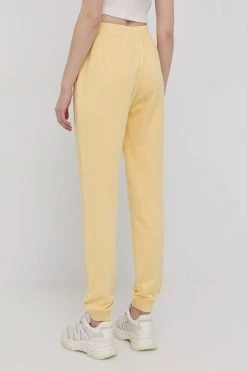 Γυναικεία Παντελόνια φόρμας Βαμβακερό παντελόνι Chiara Ferragni χρώμα: κίτρινο -Φτηνός Chiara Ferragni Κατάστημα unnamed file 879