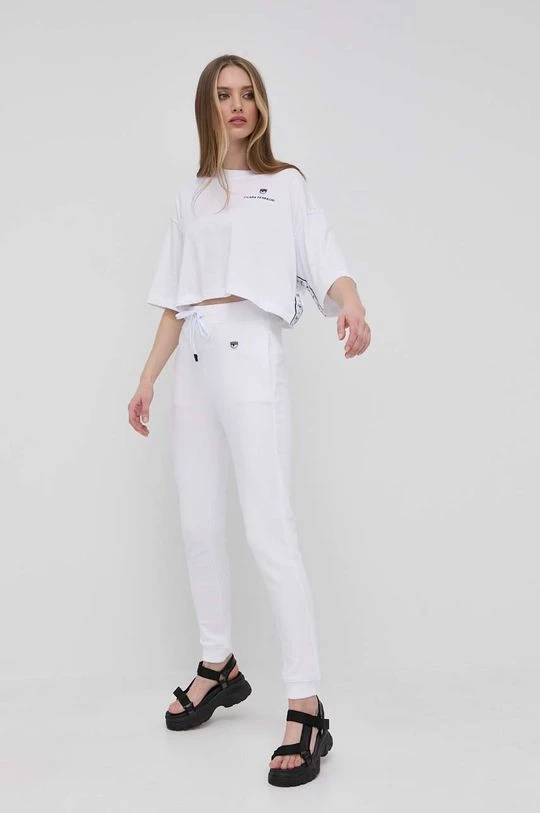 Γυναικεία Παντελόνια φόρμας Βαμβακερό παντελόνι Chiara Ferragni χρώμα: άσπρο 4 Γυναικεία Παντελόνια φόρμας Βαμβακερό παντελόνι Chiara Ferragni χρώμα: άσπρο - Image 2